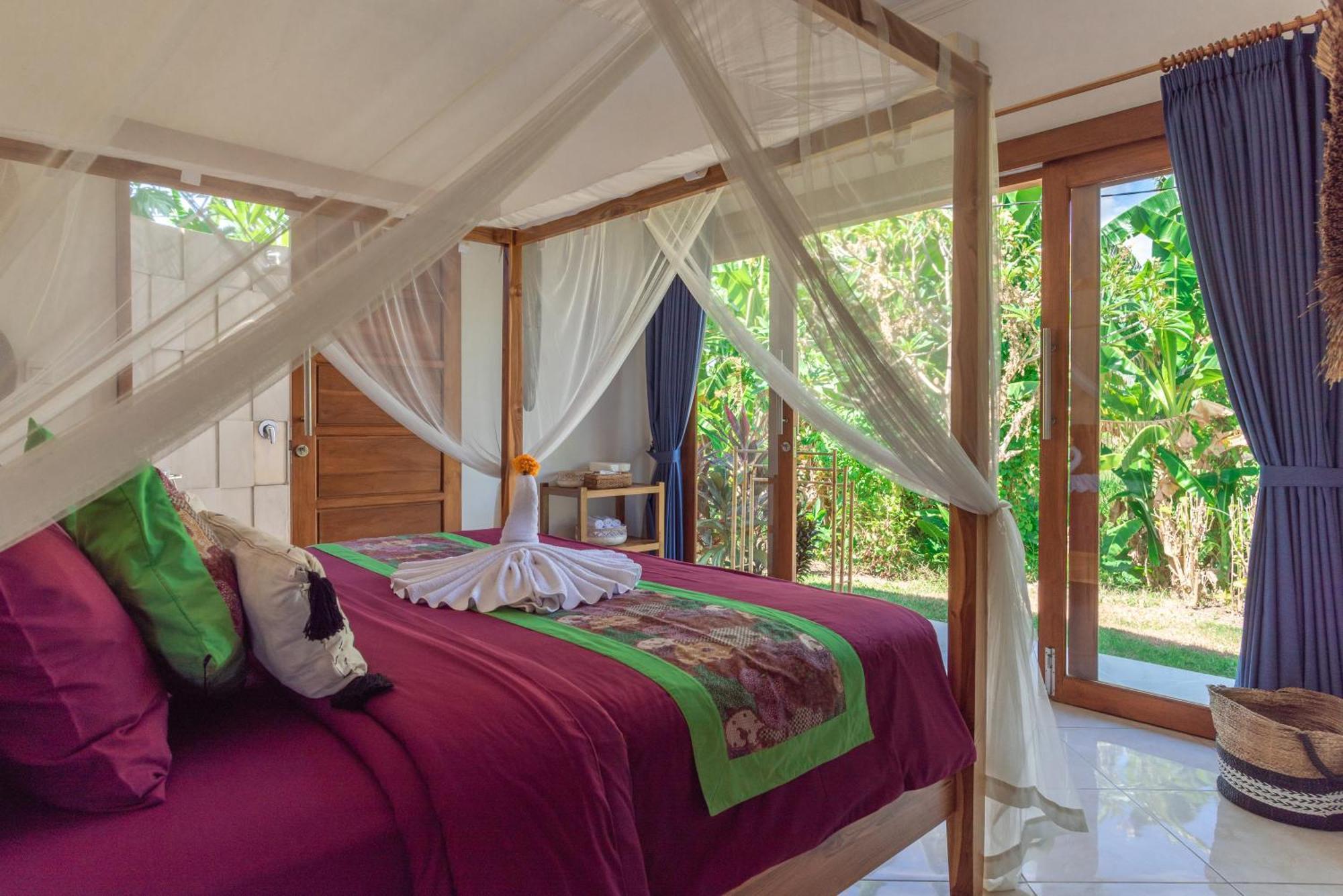 Absolute Beach Front Villa Umeanyar Bagian luar foto