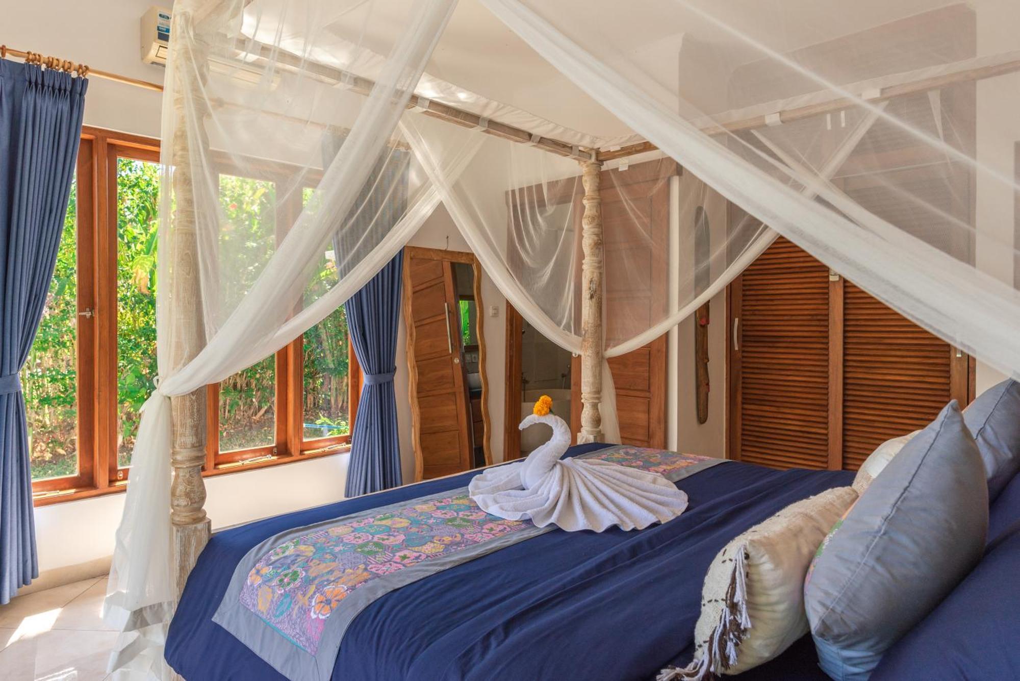 Absolute Beach Front Villa Umeanyar Bagian luar foto