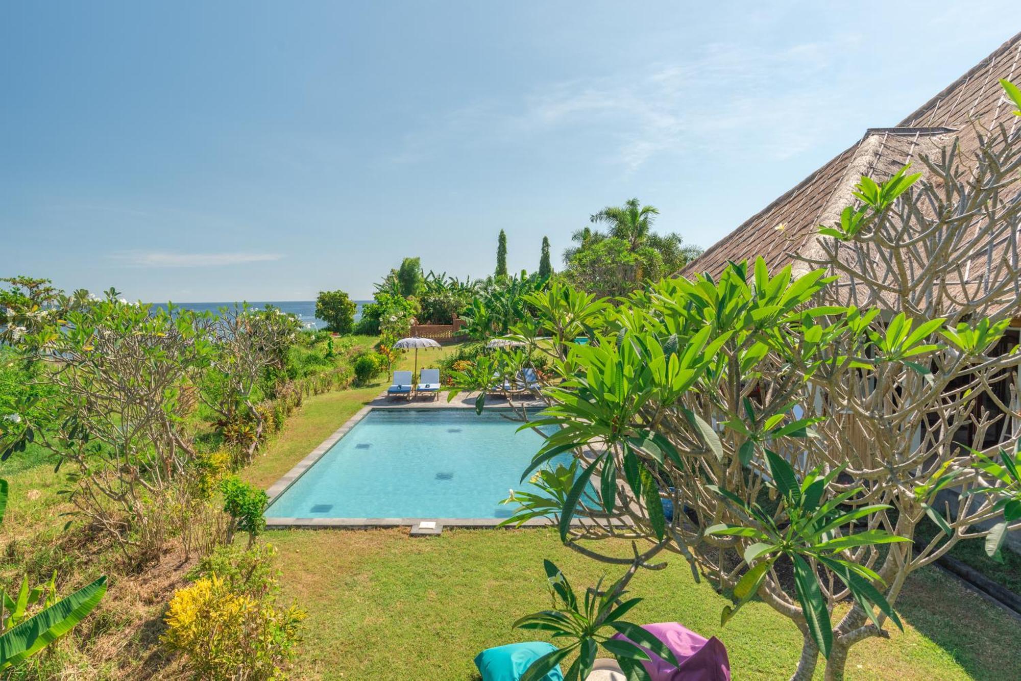 Absolute Beach Front Villa Umeanyar Bagian luar foto