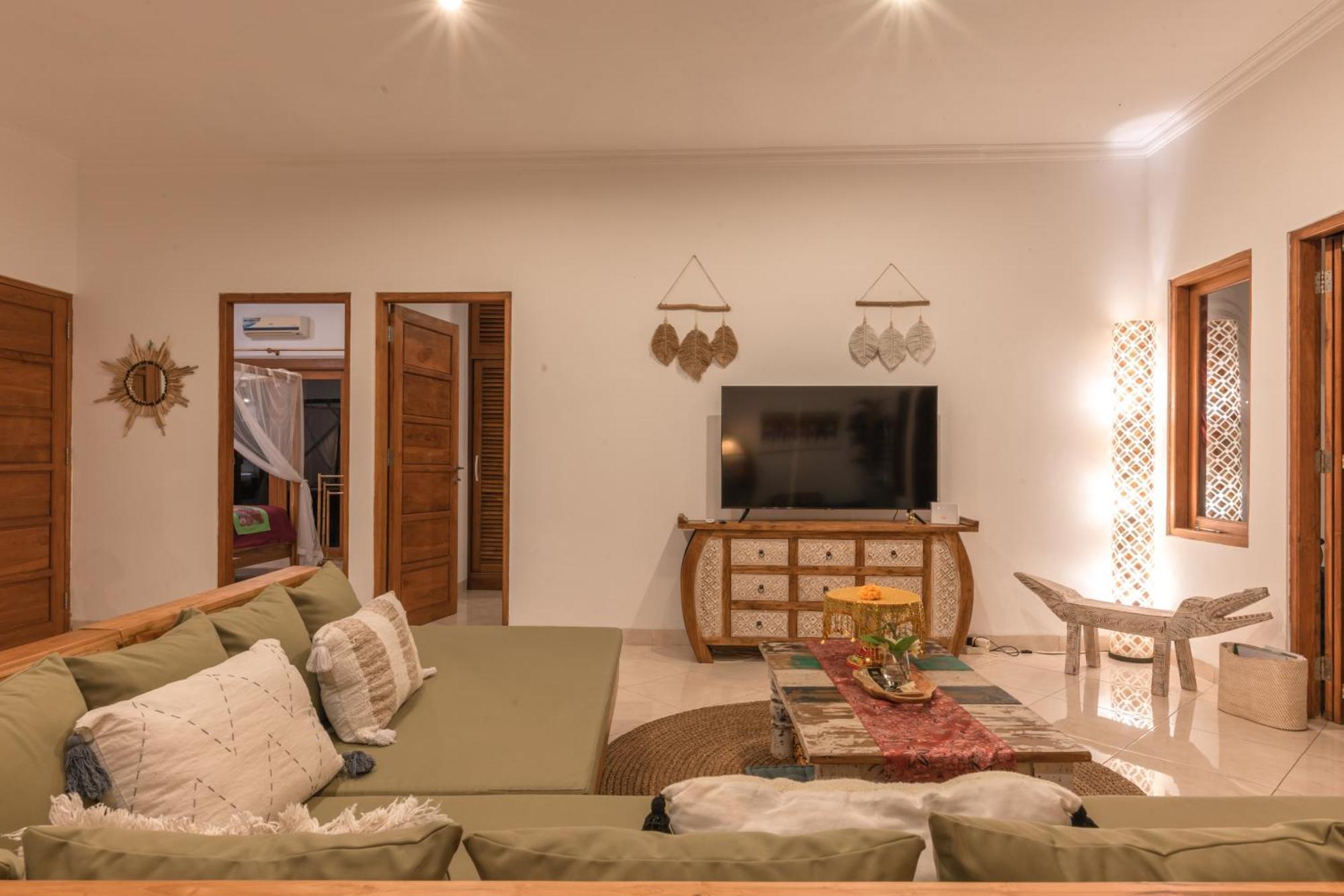 Absolute Beach Front Villa Umeanyar Bagian luar foto