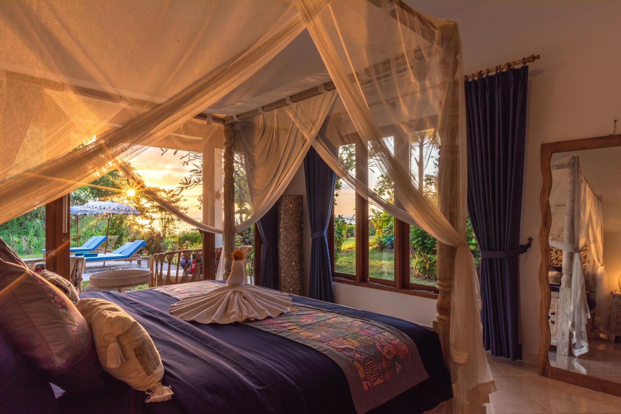 Absolute Beach Front Villa Umeanyar Bagian luar foto