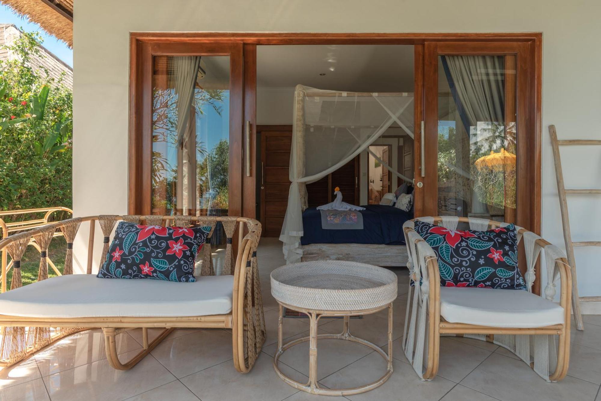 Absolute Beach Front Villa Umeanyar Bagian luar foto